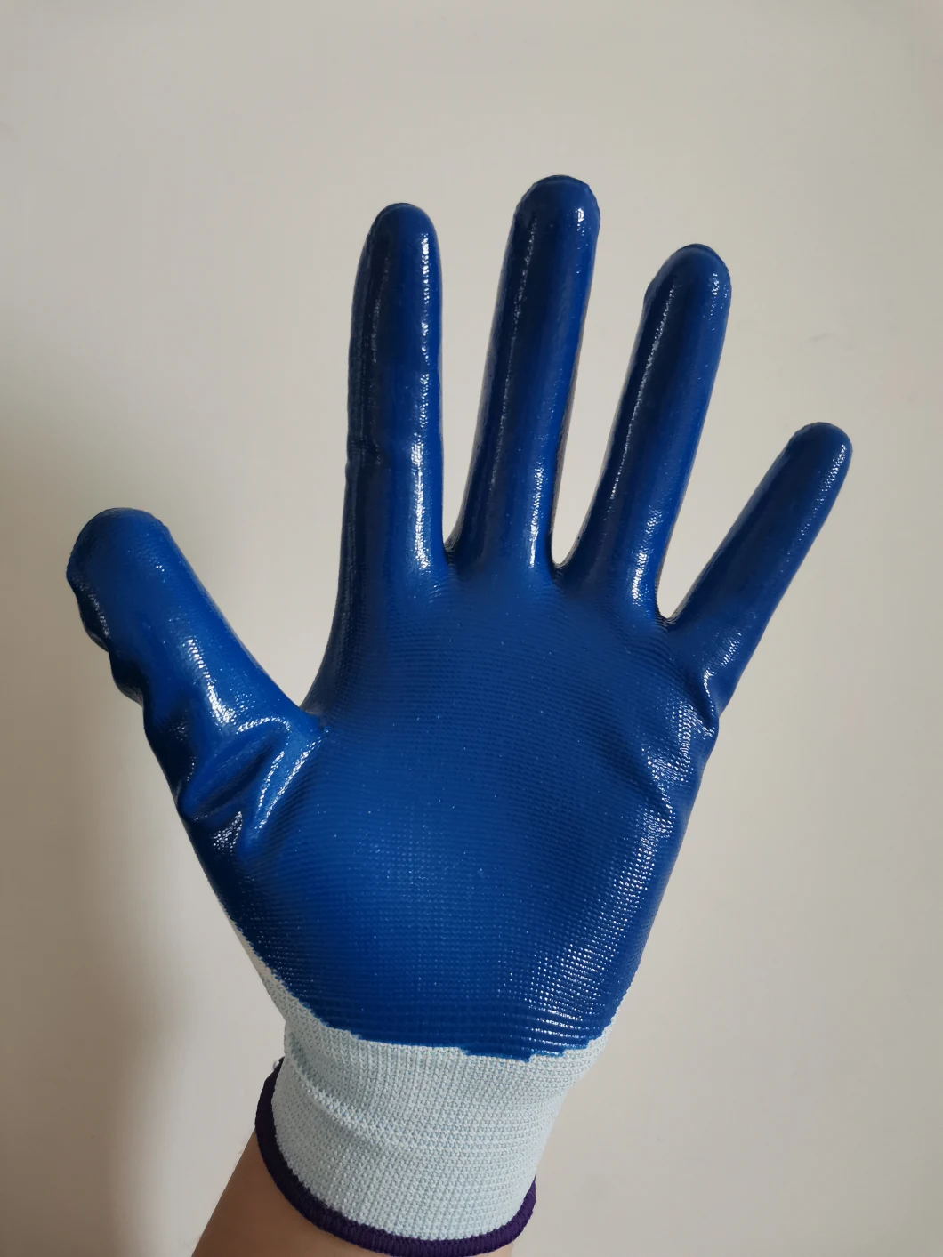 Comfortable Breathable Durable Protective Industrial Latex Foam Coated Labor or Labour Safety Work Glove Used Nylon or Cotton Materials